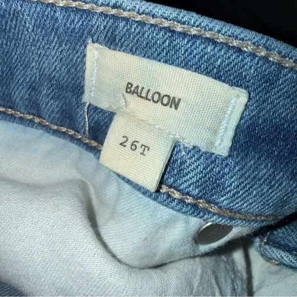Madewell Tall Balloon Jeans in Littlefield Wash Size 26T - Picture 2 of 10